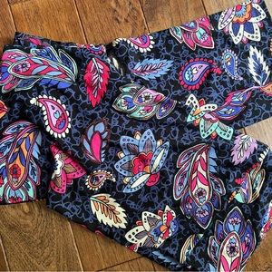 - LuLaRoe leggings new no tag tc2